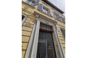 appartement intra muros 3 chambres stationnement