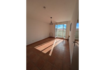  Appartement T2 Terrasse Parking